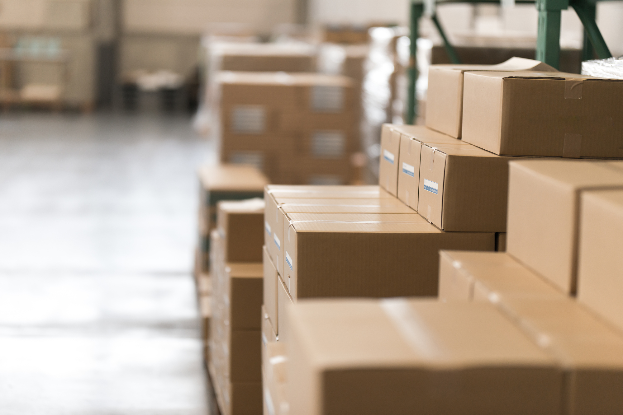 倉庫内で委託されたお荷物の保管業務